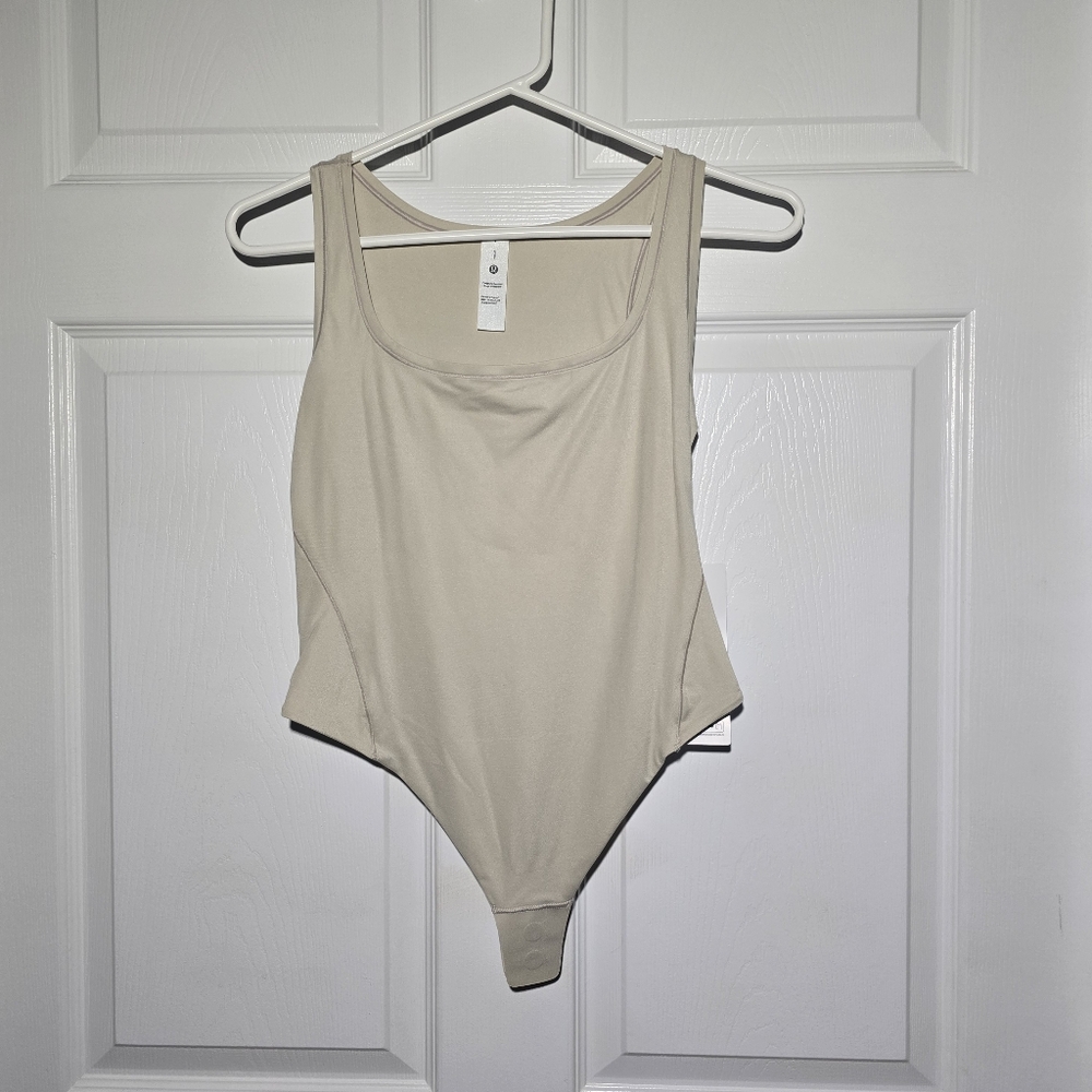 LULULEMON NWT Nulu Square Neck Bodysuit